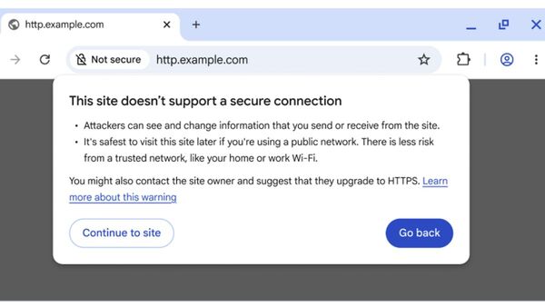 Hộp thoại Chrome thông báo trang web không hỗ trợ kết nối an toàn, kèm lựa chọn tiếp tục hoặc quay lại